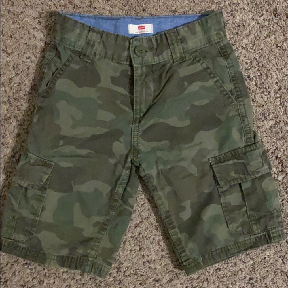Levi’s shorts